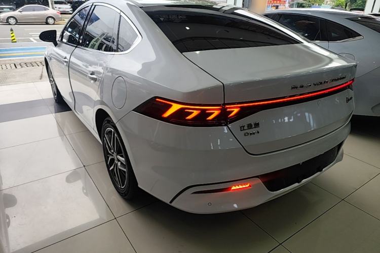 Used BYD Qin PLUS 2021 DM-i 55KM Flagship Model Rear Left 45 Deg