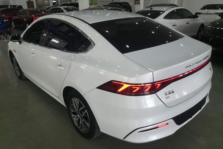 Used BYD Qin PLUS 2021 EV 400KM Luxury Model Rear Left 45 Deg