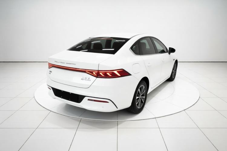 Used BYD Qin PLUS 2021 DM-i 55KM Prestige Model Rear Right 45 Deg