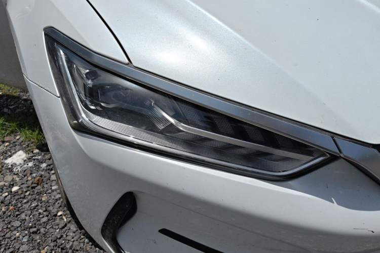 Used BYD Qin PLUS 2021 EV 400KM Luxury Model Right Front Headlight