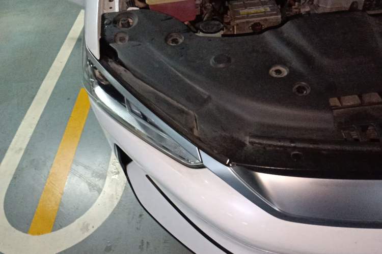 Used BYD Qin PLUS 2021 EV 420KM Commuter Edition Right Front Headlight