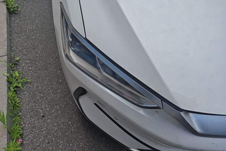 Used BYD Qin PLUS 2021 EV 600KM Flagship Model Right Front Headlight