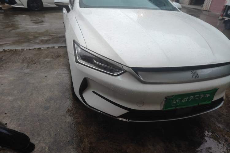 Used BYD Qin PLUS 2021 EV 400KM Leading Comfort Edition Right Front Headlight