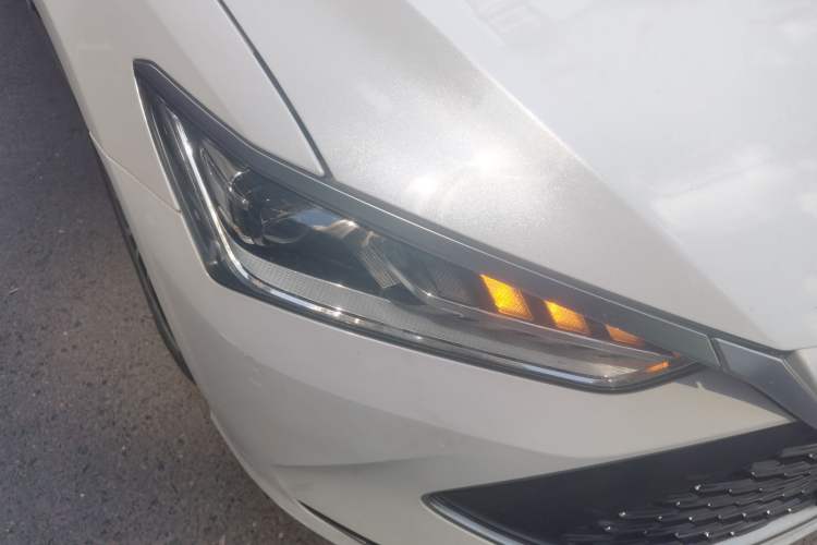 Used BYD Qin PLUS 2021 DM-i 55KM Flagship Model Right Front Headlight