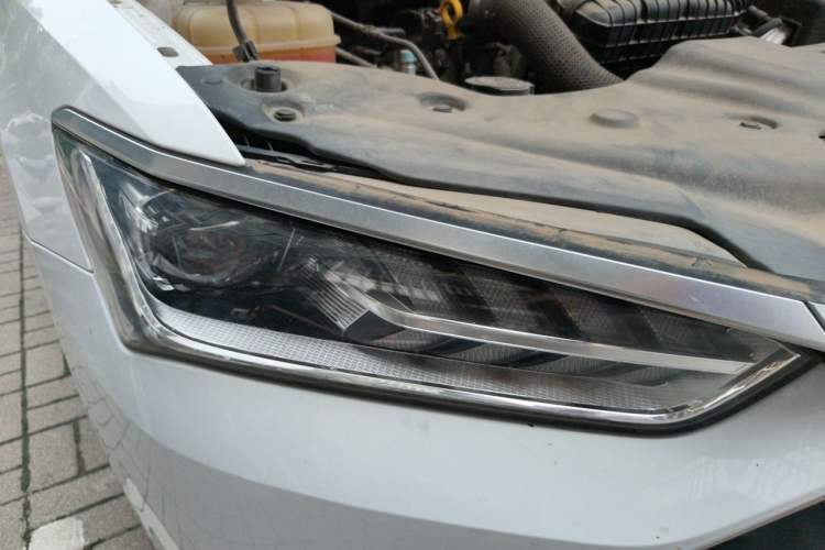 Used BYD Qin PLUS 2021 DM-i 120KM Flagship Model Right Front Headlight