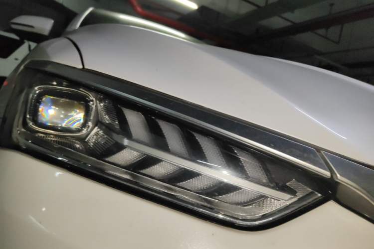 Used BYD Qin PLUS 2021 DM-i 55KM Flagship Model Right Front Headlight