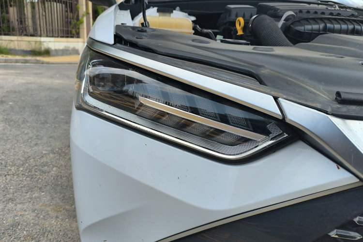 Used BYD Qin PLUS 2021 DM-i 55KM Flagship Model Right Front Headlight