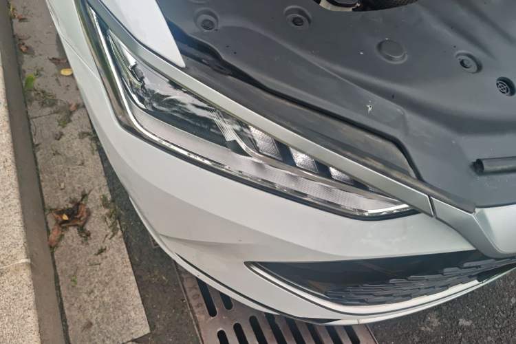 Used BYD Qin PLUS 2021 DM-i 120KM Prestige Model Right Front Headlight