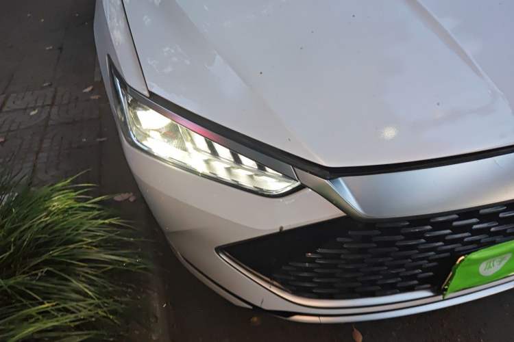 Used BYD Qin PLUS 2021 DM-i 120KM Flagship Model Right Front Headlight