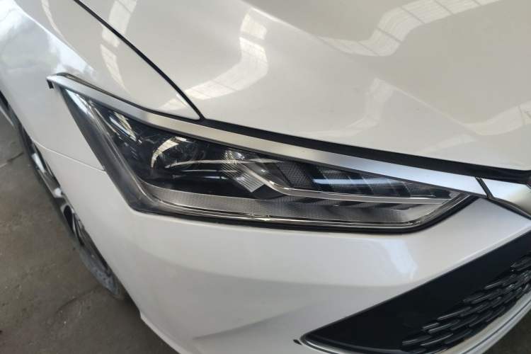 Used BYD Qin PLUS 2021 DM-i 55KM Flagship Model Right Front Headlight