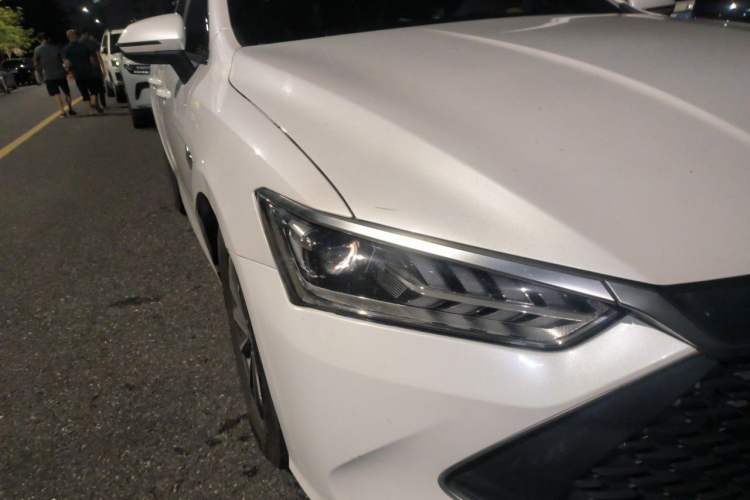 Used BYD Qin PLUS 2021 DM-i 55KM Prestige Model Right Front Headlight