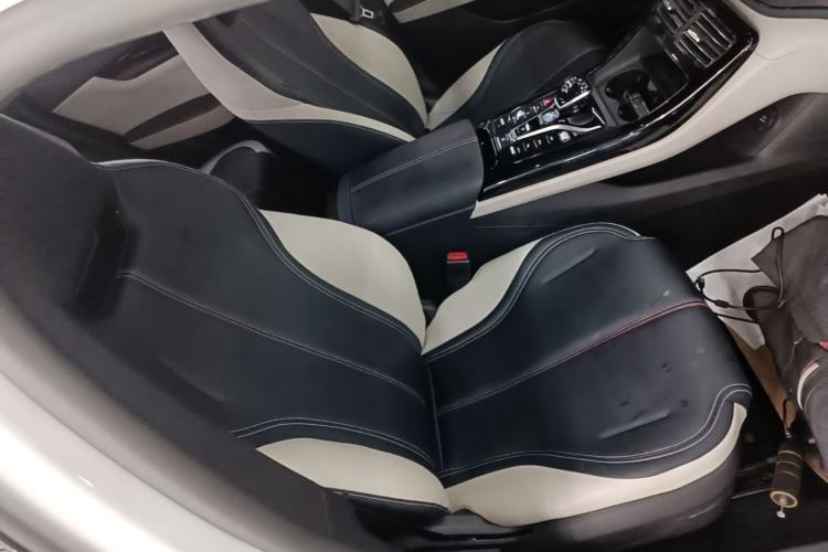 Used BYD Qin PLUS 2021 DM-i 55KM Prestige Model Right Front Seat