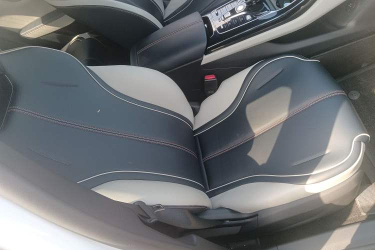 Used BYD Qin PLUS 2021 DM-i 55KM Flagship Model Right Front Seat