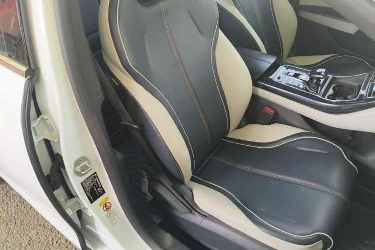 Used BYD Qin PLUS 2021 DM-i 55KM Flagship Model Right Front Seat