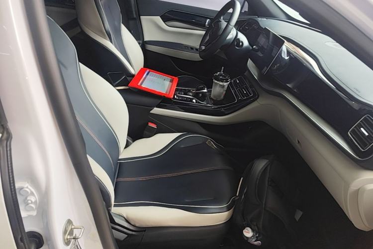 Used BYD Qin PLUS 2021 DM-i 55KM Flagship Model Right Front Seat
