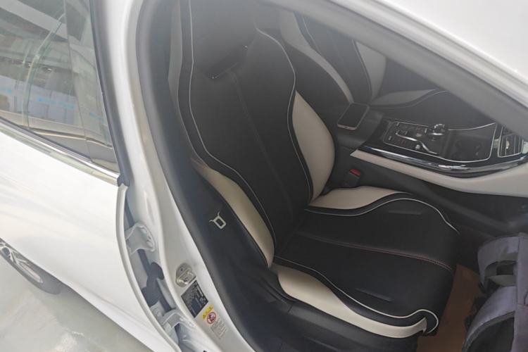 Used BYD Qin PLUS 2021 DM-i 120KM Prestige Model Right Front Seat