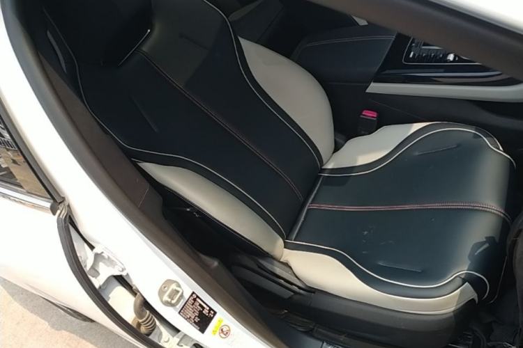 Used BYD Qin PLUS 2021 EV 500KM Premium Model Right Front Seat