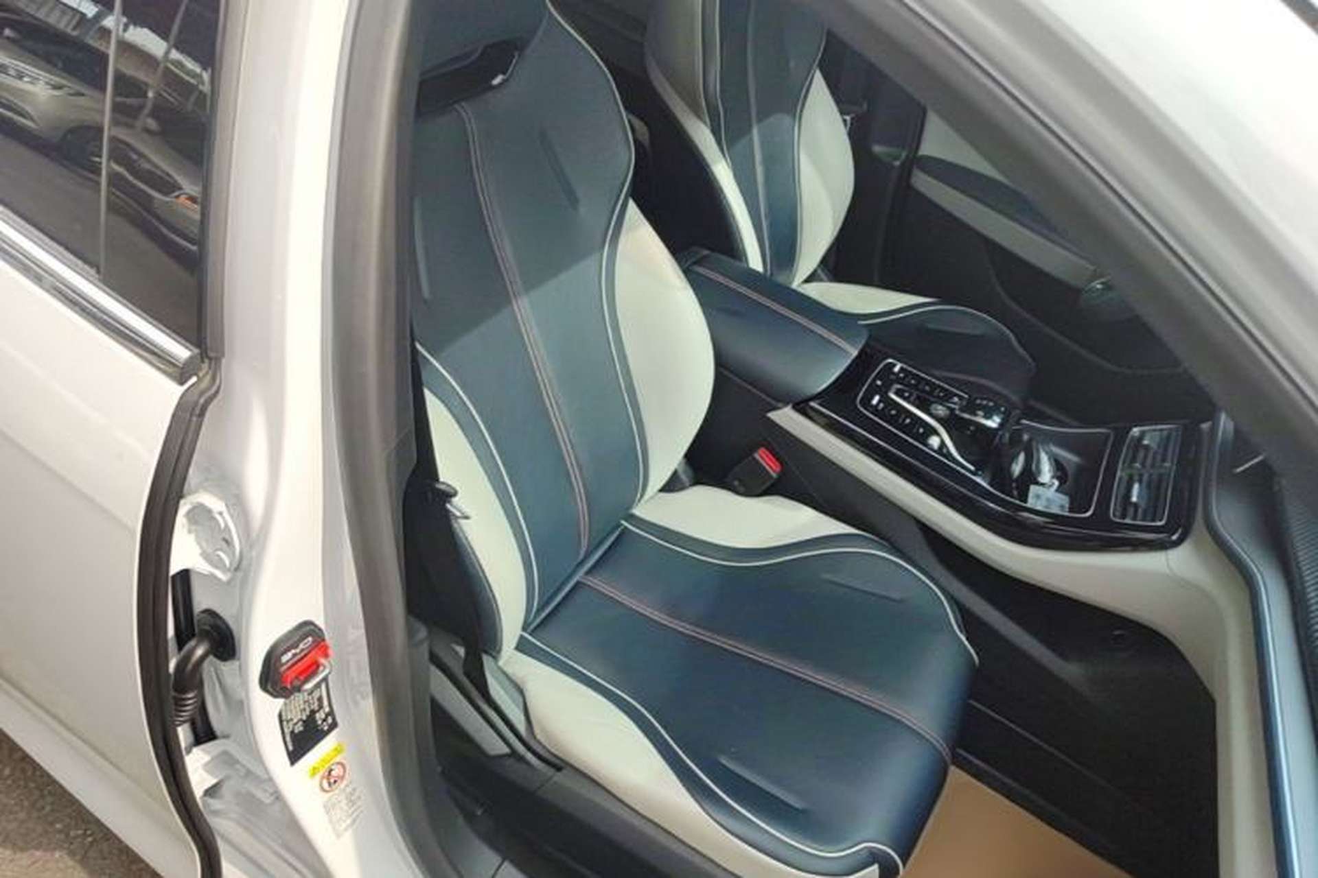 Used BYD Qin PLUS 2021 EV 500KM Luxury Model Right Front Seat
