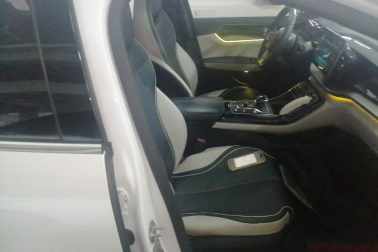 Used BYD Qin PLUS 2021 DM-i 55KM Flagship Model Right Front Seat