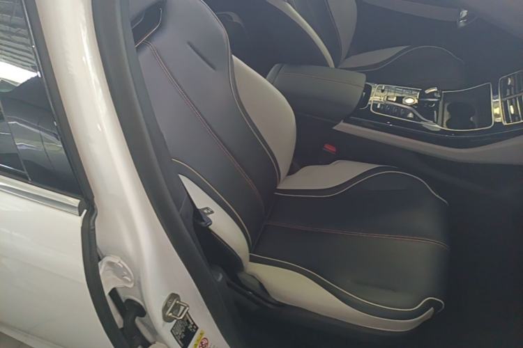 Used BYD Qin PLUS 2021 EV 500KM Premium Model Right Front Seat