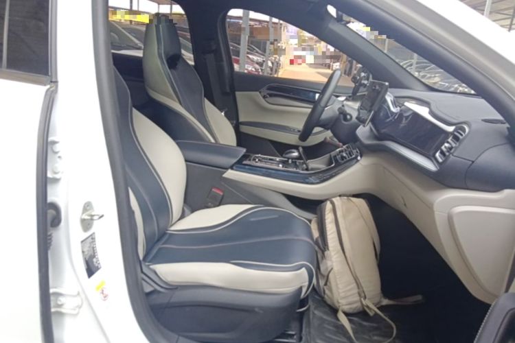 Used BYD Qin PLUS 2021 EV 400KM Luxury Model Right Front Seat