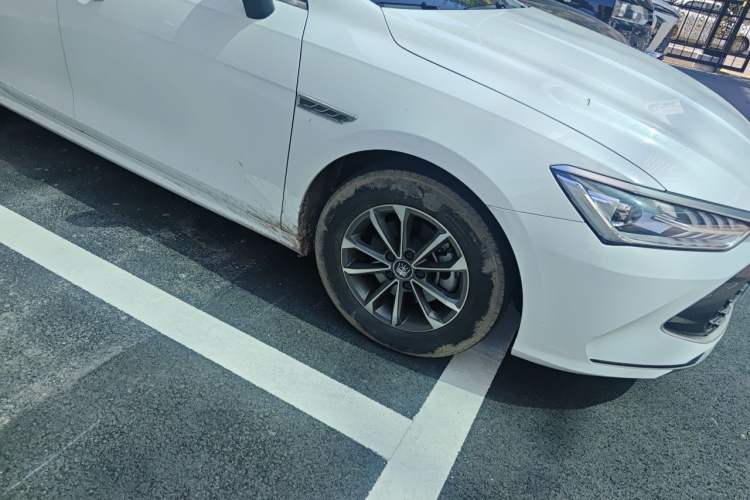 Used BYD Qin PLUS 2021 DM-i 55KM Prestige Model Right Front Wheel Hub
