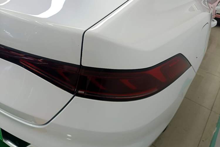 Used BYD Qin PLUS 2021 DM-i 55KM Flagship Model Right Rear Taillight