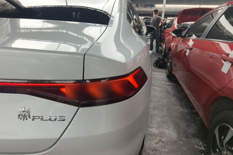 Used BYD Qin PLUS 2021 DM-i 55KM Flagship Model Right Rear Taillight