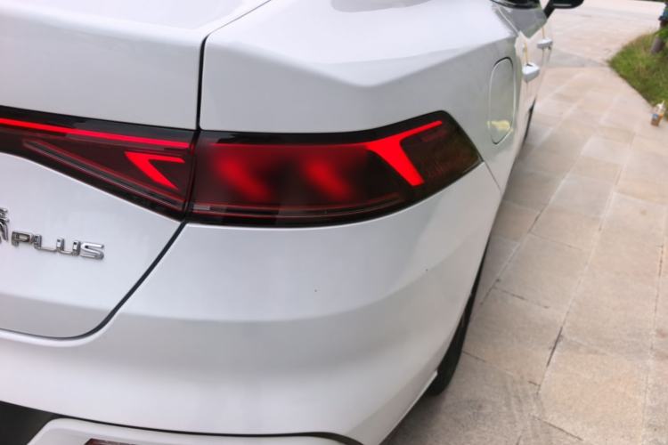 Used BYD Qin PLUS 2021 DM-i 55KM Prestige Model Right Rear Taillight