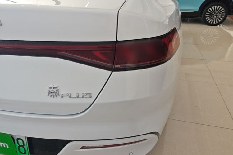 Used BYD Qin PLUS 2021 DM-i 55KM Prestige Model Right Rear Taillight