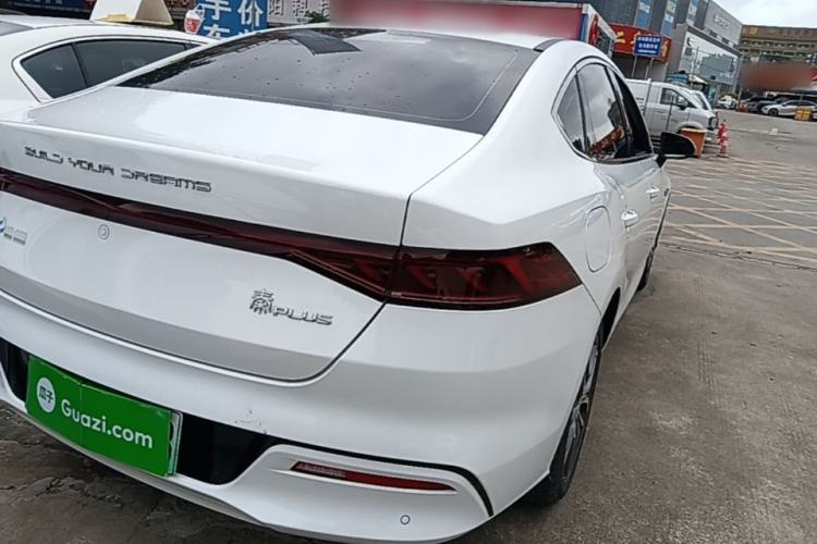 Used BYD Qin PLUS 2021 DM-i 55KM Flagship Model Right Rear Taillight