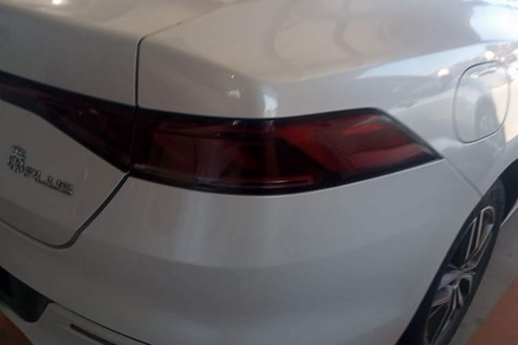 Used BYD Qin PLUS 2021 DM-i 55KM Flagship Model Right Rear Taillight