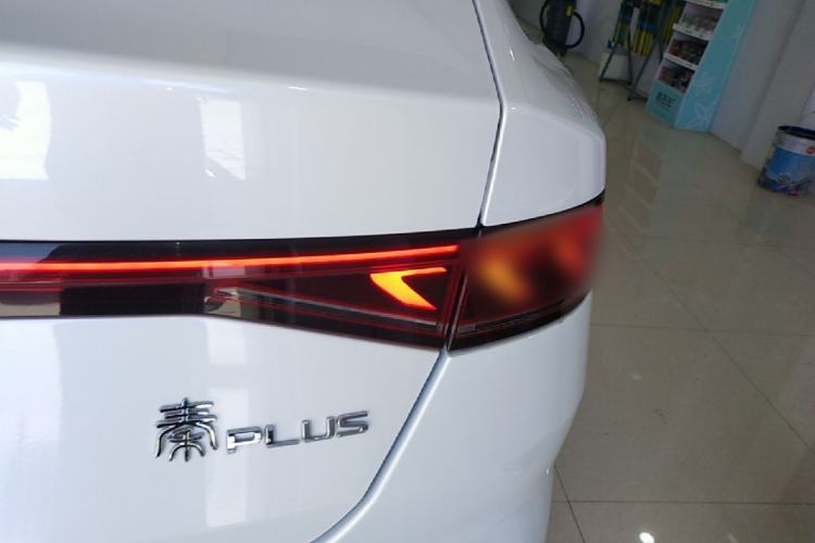 Used BYD Qin PLUS 2021 DM-i 55KM Flagship Model Right Rear Taillight