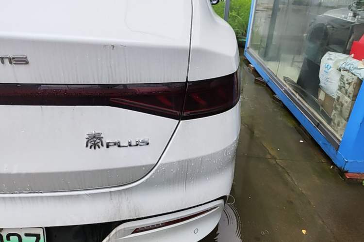 Used BYD Qin PLUS 2021 DM-i 55KM Prestige Model Right Rear Taillight