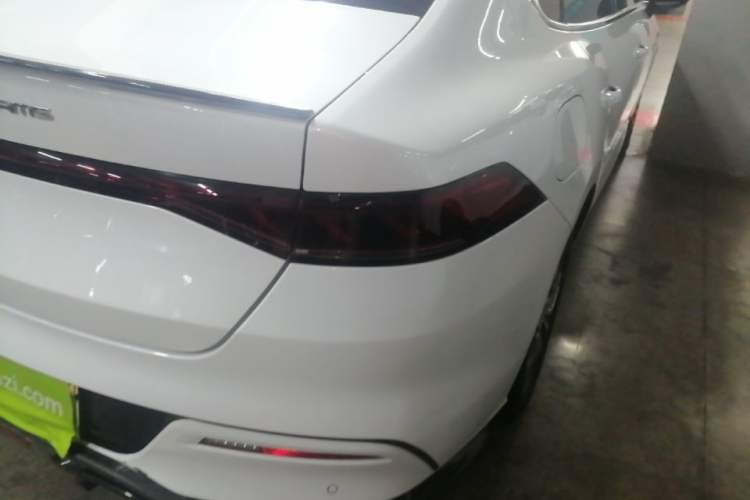 Used BYD Qin PLUS 2021 DM-i 55KM Flagship Model Right Rear Taillight