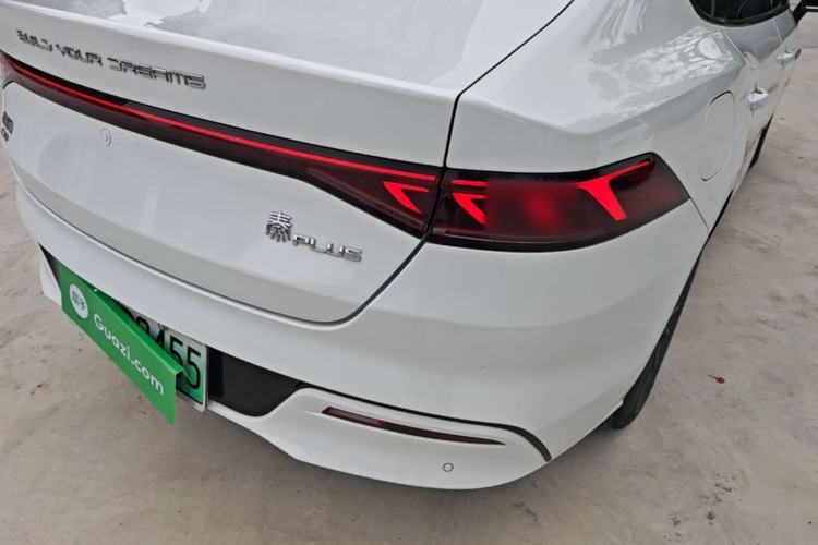 Used BYD Qin PLUS 2021 DM-i 55KM Prestige Model Right Rear Taillight