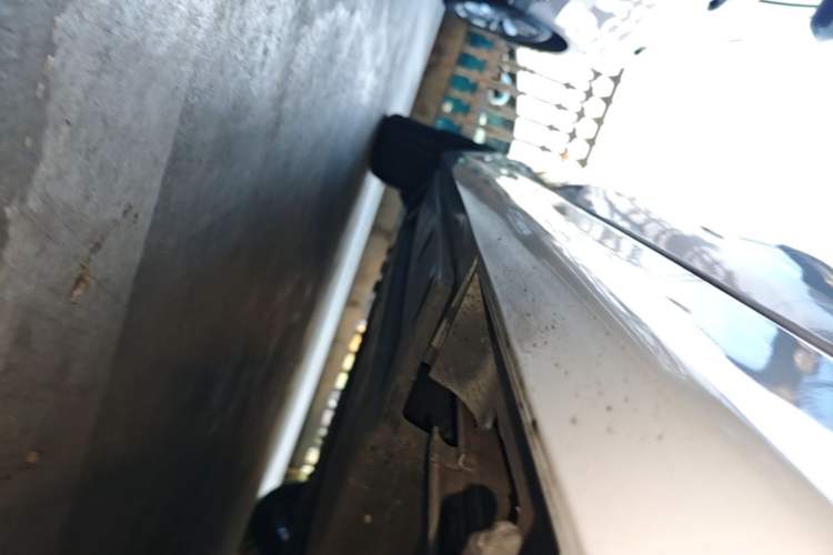 Used BYD Qin PLUS 2021 EV 500KM Luxury Model Right Side Sill