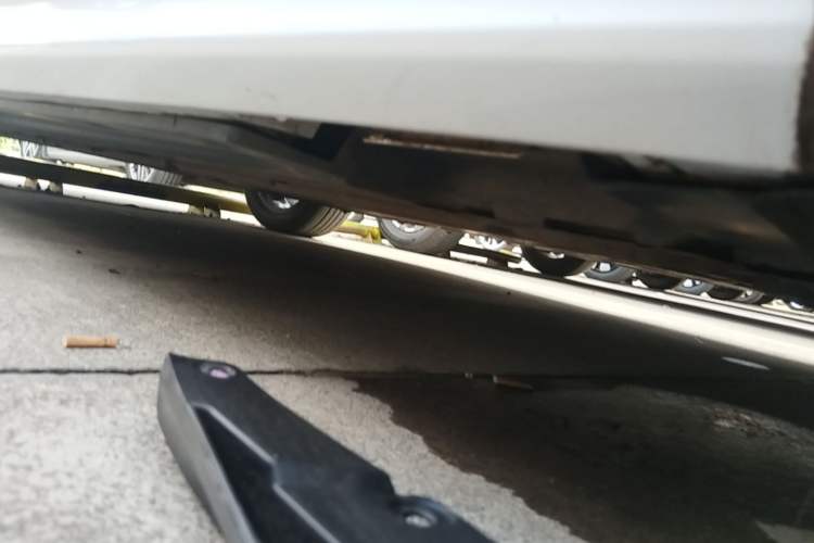 Used BYD Qin PLUS 2021 EV 500KM Luxury Model Right Side Sill