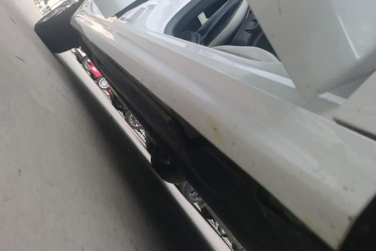 Used BYD Qin PLUS 2021 EV 500KM Premium Model Right Side Sill