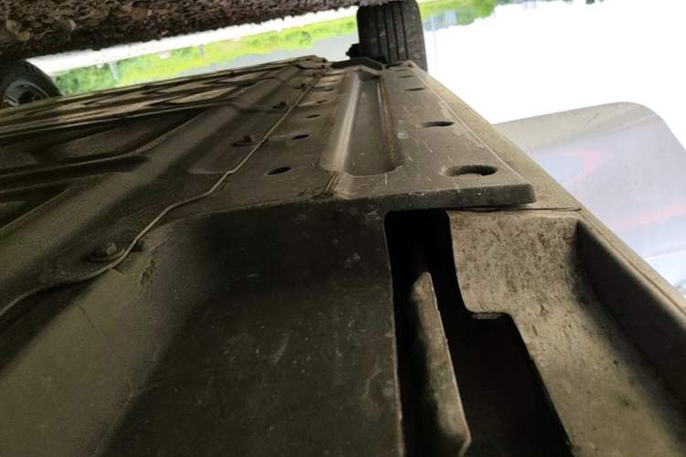 Used BYD Qin PLUS 2021 EV 500KM Premium Model Right Side Sill