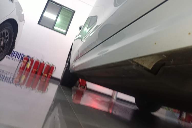 Used BYD Qin PLUS 2021 EV 500KM Premium Model Right Side Sill