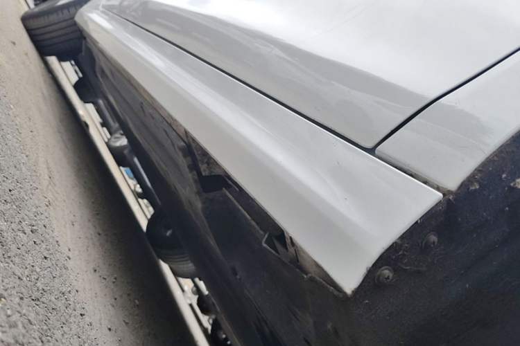 Used BYD Qin PLUS 2021 EV 400KM Luxury Model Right Side Sill
