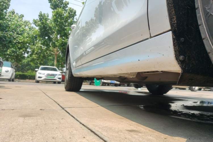 Used BYD Qin PLUS 2021 DM-i 55KM Flagship Model Right Side Sill