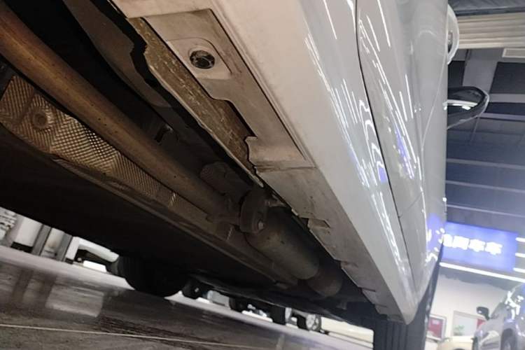 Used BYD Qin PLUS 2021 DM-i 120KM Flagship Model Right Side Sill