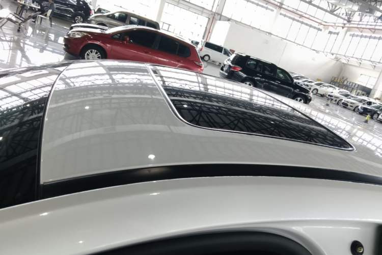 Used BYD Qin PLUS 2021 EV 500KM Premium Model Roof