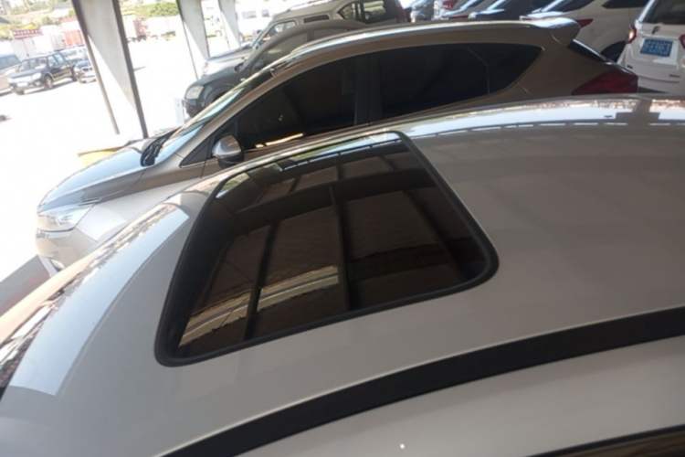Used BYD Qin PLUS 2021 DM-i 55KM Flagship Model Roof