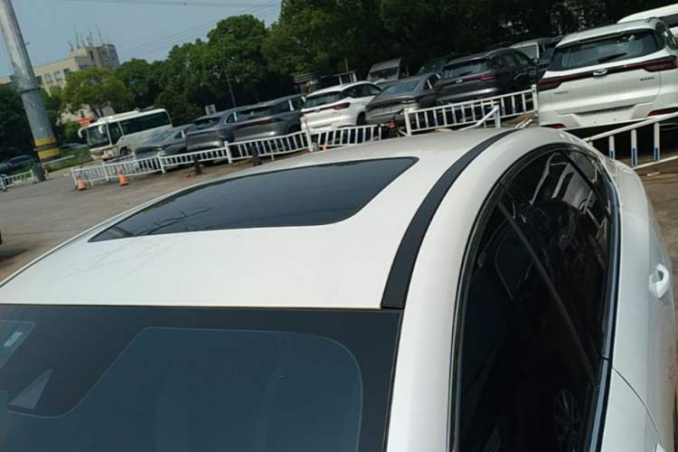 Used BYD Qin PLUS 2021 EV 500KM Premium Model Roof