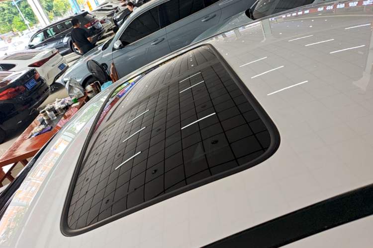 Used BYD Qin PLUS 2021 EV 500KM Premium Model Roof