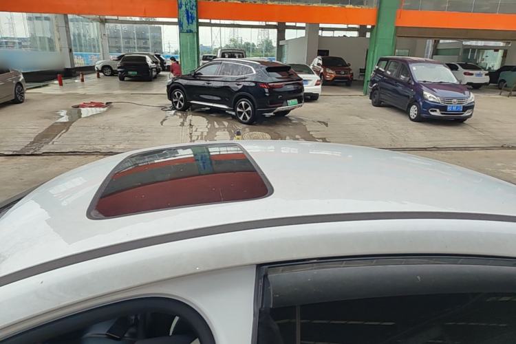 Used BYD Qin PLUS 2021 DM-i 120KM Flagship Model Roof
