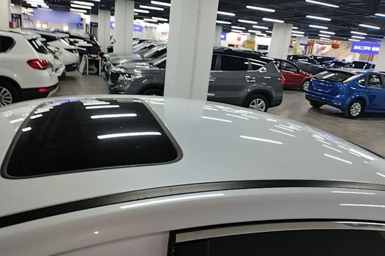 Used BYD Qin PLUS 2021 DM-i 120KM Flagship Model Roof
